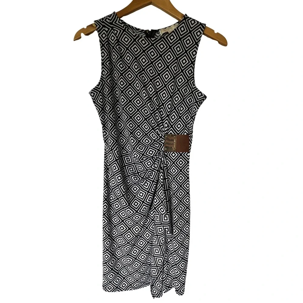 Michael Kors NWT Chic Black White Geometric Print Minimalist Sheath Dress P/S